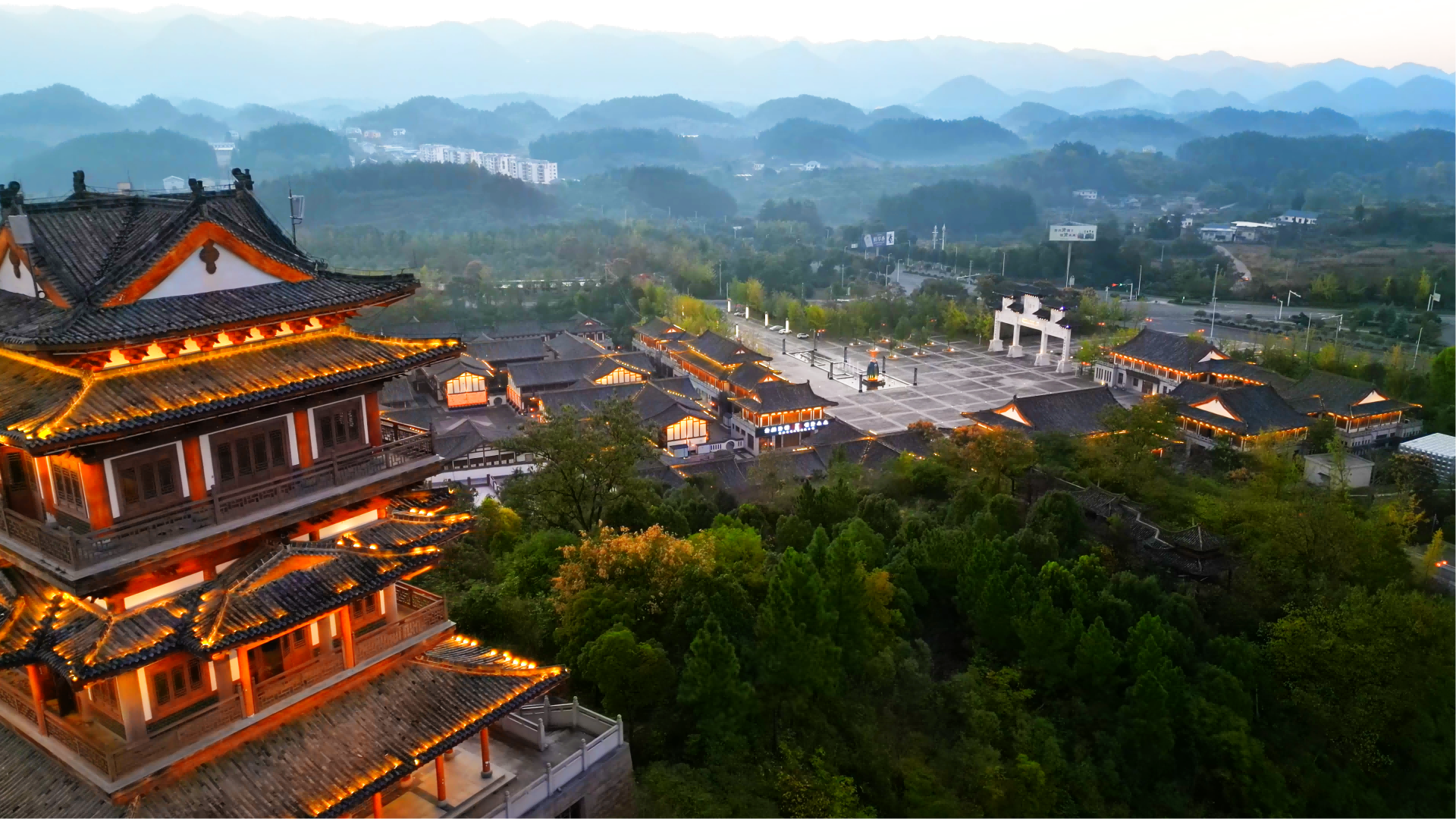 贵州贤酒获评五星酒庄后再发力 “双轮驱动” 助力酱酒产业升级